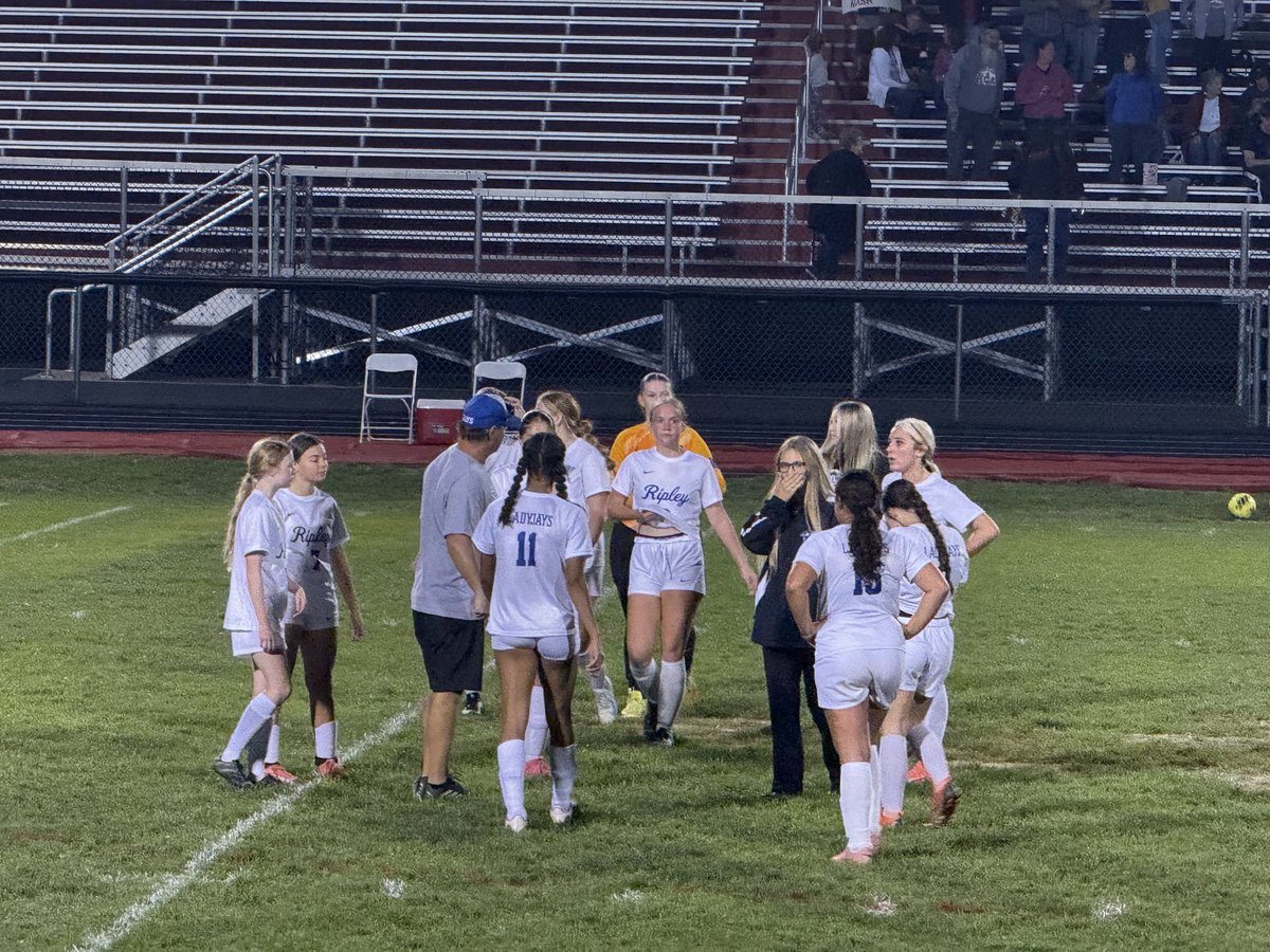 Lady Jays bow out of the tournament tonight, falling to #6 seed Westfall 2-1. Westfall was 13-3 this season. Thank you seniors, as well as the Lady Jays and coaches.