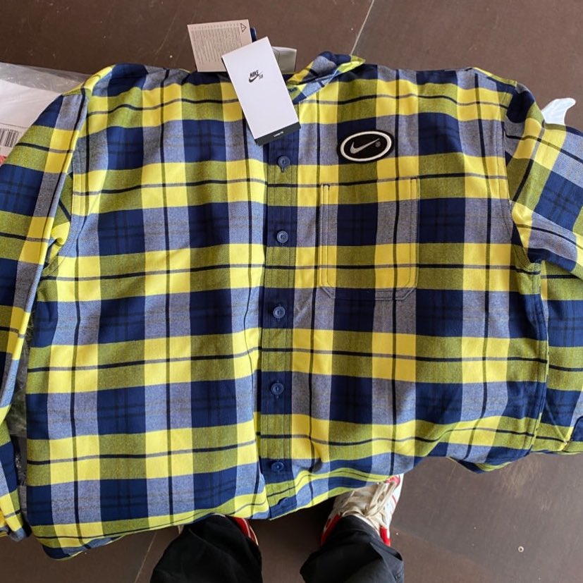 Eric Koston x Nike SB Air Max 95 フランネルロングスリーブシャツ