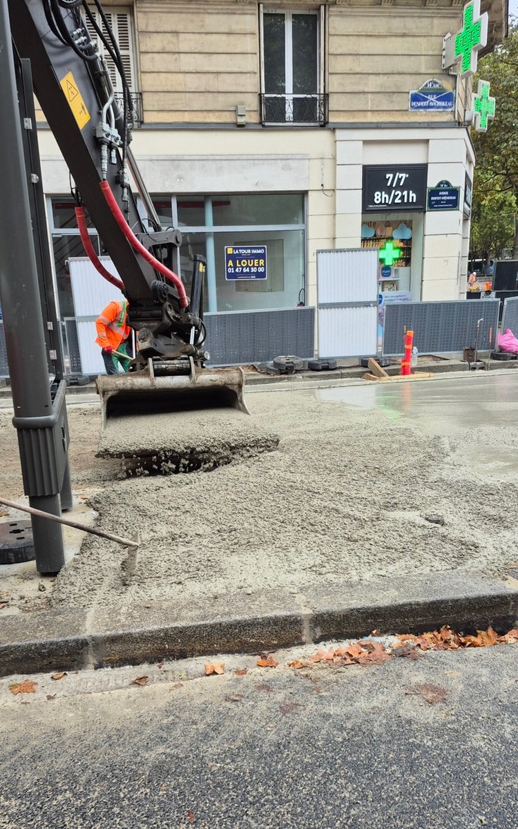 SOS Paris tweet media