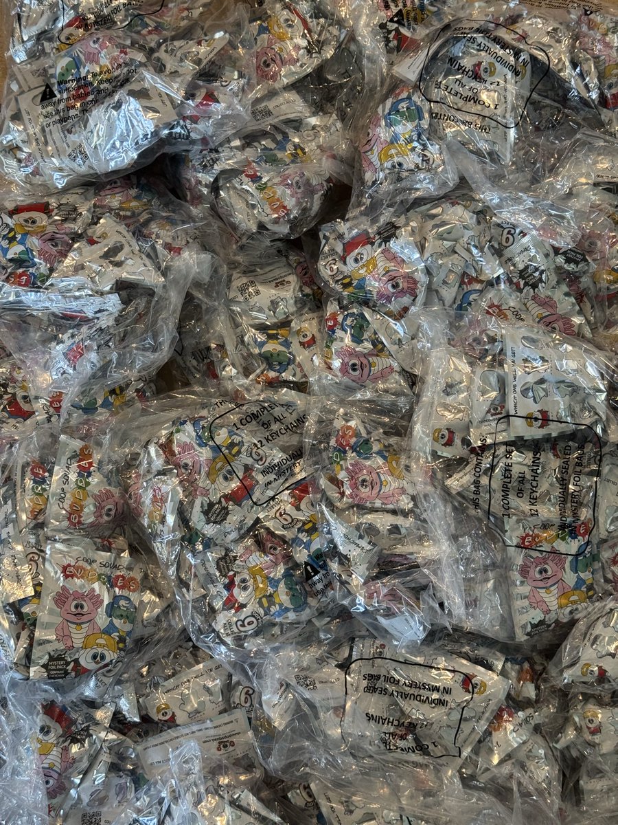 Diplomat_Elem's tweet image. Any amount BIG or small, we still have plenty of Coops for all! #gotheextra #fundraiser #leetweets