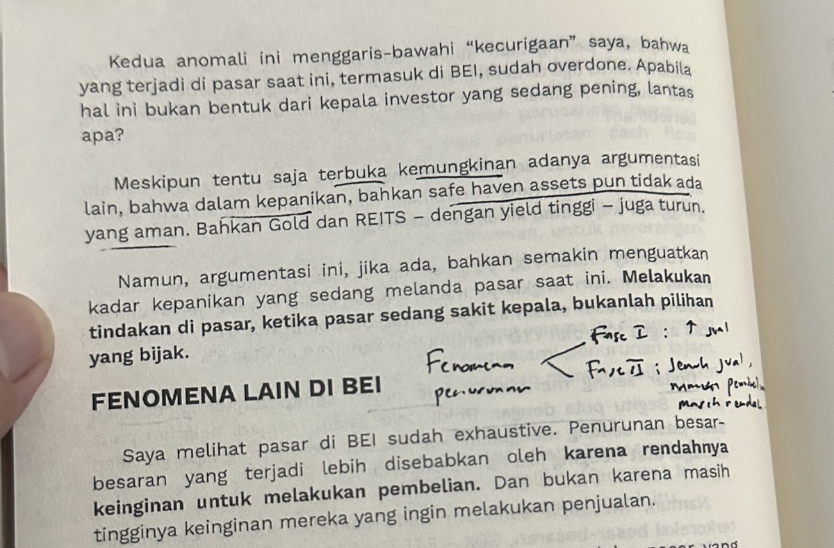 eskepalmilosatu's tweet photo. Kemarin kebetulan saya baca buku pak Joeliardi Sunendar Buying Opportunity of A Lifetime.

Ada satu bagian yang bikin saya mikir ulang soal “safe haven”.

Ternyata, saat krisis Maret 2020, bahkan emas pun ikut koreksi 😶

Lanjut… https://t.co/8cbUT5pK3L