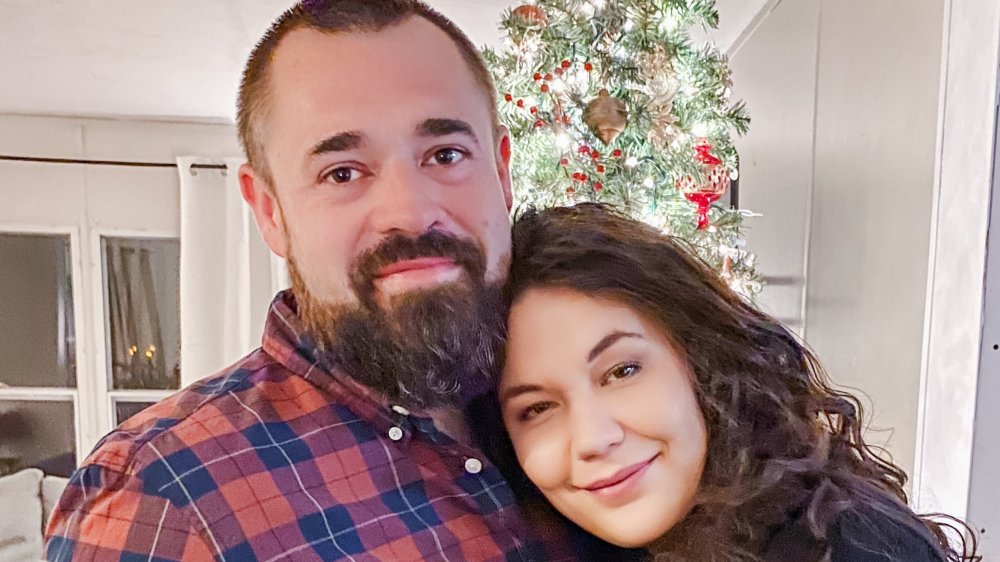 𝗠𝗲𝗲𝘁 𝗔𝗮𝗿𝗼𝗻 𝗮𝗻𝗱 𝗛𝗲𝗮𝘁𝗵𝗲𝗿 𝗦𝗽𝗲𝗻𝗰𝗲𝗿.

In July 2024, the Arkansas natives found out their 13-year-old daughter was groomed and sexually abused by a 67-year-old man, Michael Fosler. 

He had been grooming their daughter for months before abusing her.

He was