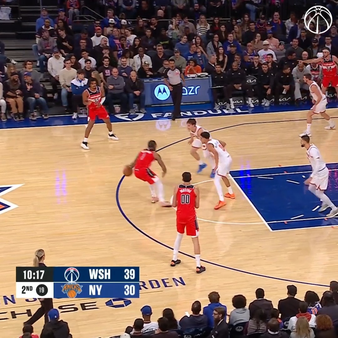 Great cut by rookie Will Riley for a dunk. CJ McCollum told me recently Riley’s an advanced cutter whose game reminds him of a European player. 