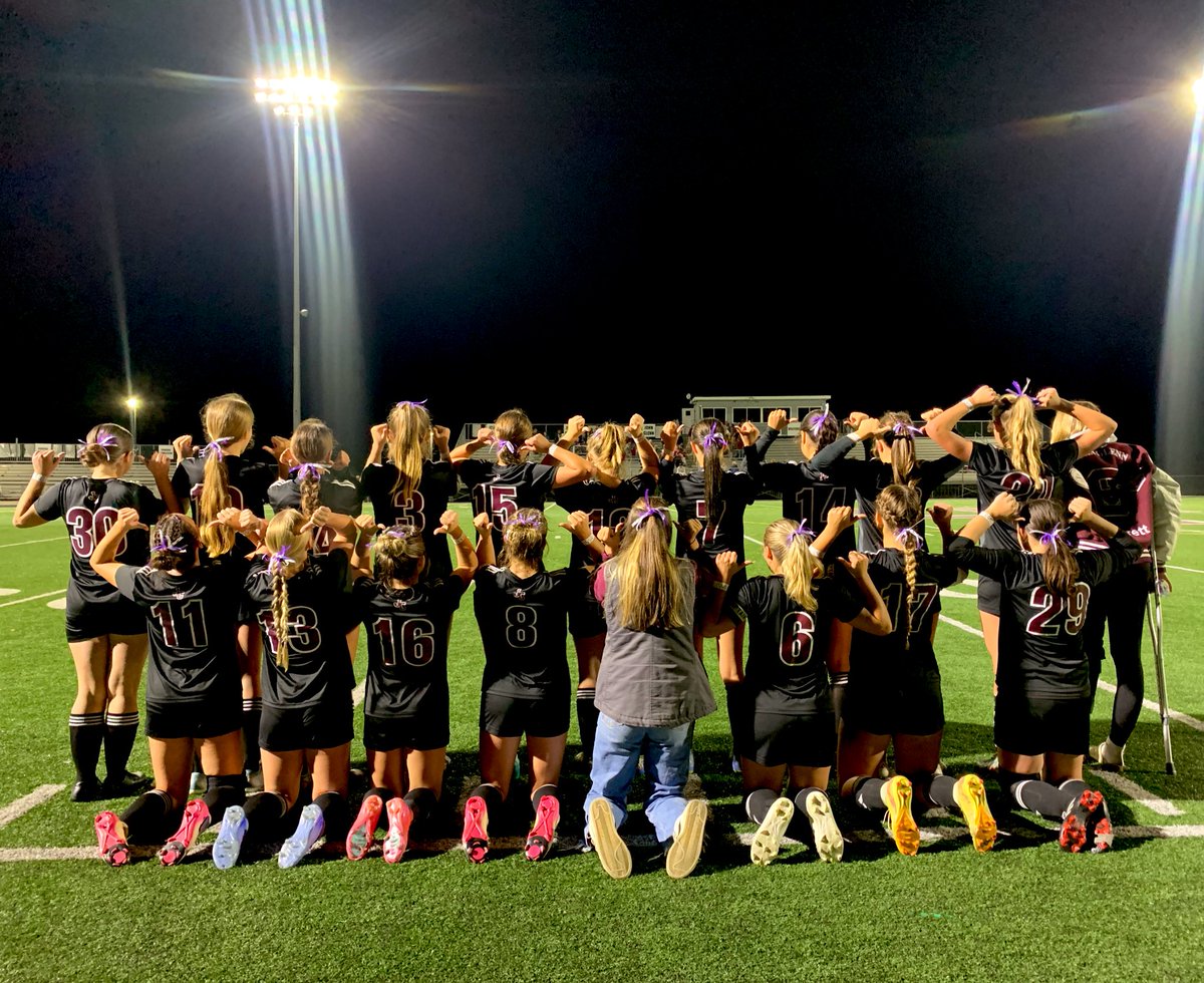 OHSAA D3 Sectional Girls ⚽️

FINAL
#1 John Glenn 3
#6 New Philadelphia 0

Lady Muskies earns the shutout win to advance to the District Semifinal next week against winner of Dover/Indian Creek.

Sophomore Kendall Snider with the hat trick performance.

<a href="/JGHSMUSKIES1/">Muskies</a> //
