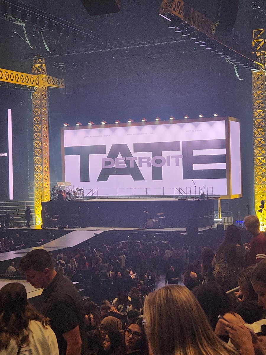 flypical's tweet image. Tate part 2 #yasssss