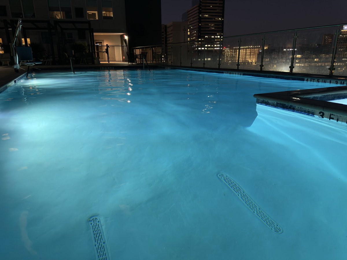 davidwattsjr's tweet image. Hotel pool in Houston.