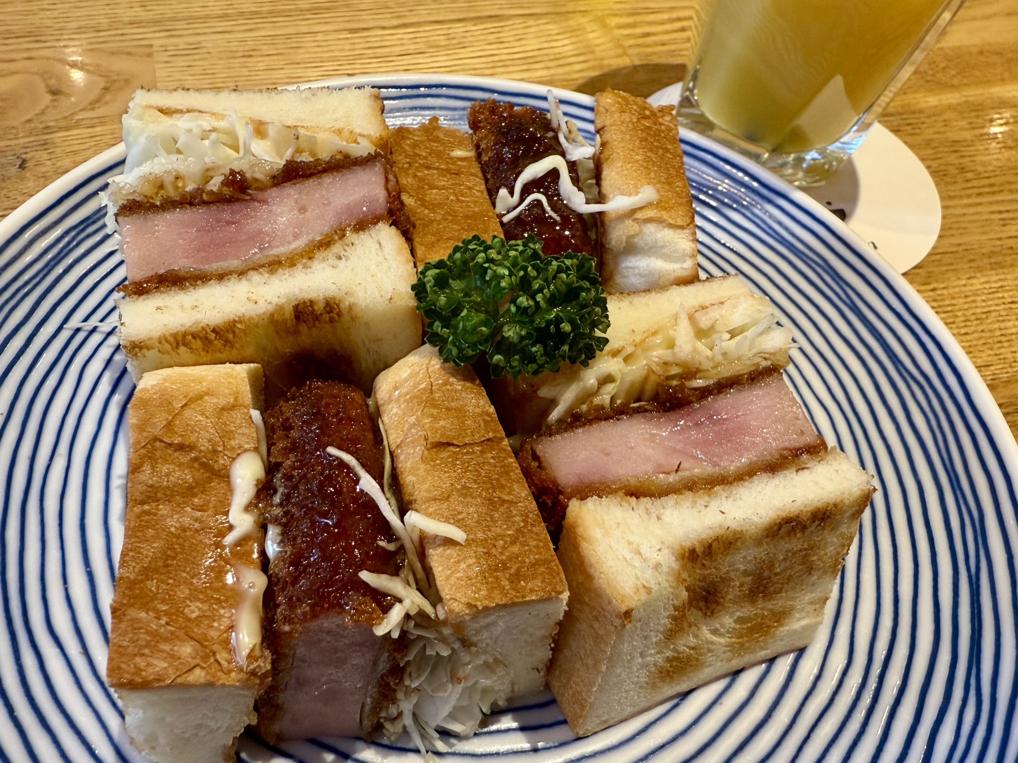 どんぺい 三日月 呑平(どんぺい) (@DonpeiMikaduki) / X