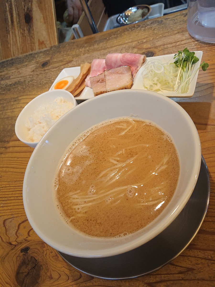 らぁ麺 めん奏心   ＠島田市
【 焼きサバそば 】￥1400
  半ライス ¥ 150
  ごちそうさまでした!!😋