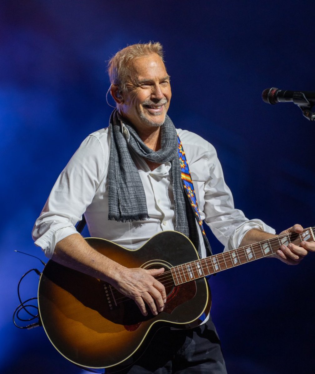 Kevin Costner ( Parody ) tweet media