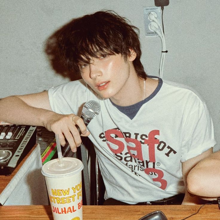 busco mutis !!! lets be moots!!!
(kpoptwt moatwt)

txt moa ot5 

luserloverrrr.straw.page

<3 para ser mutis