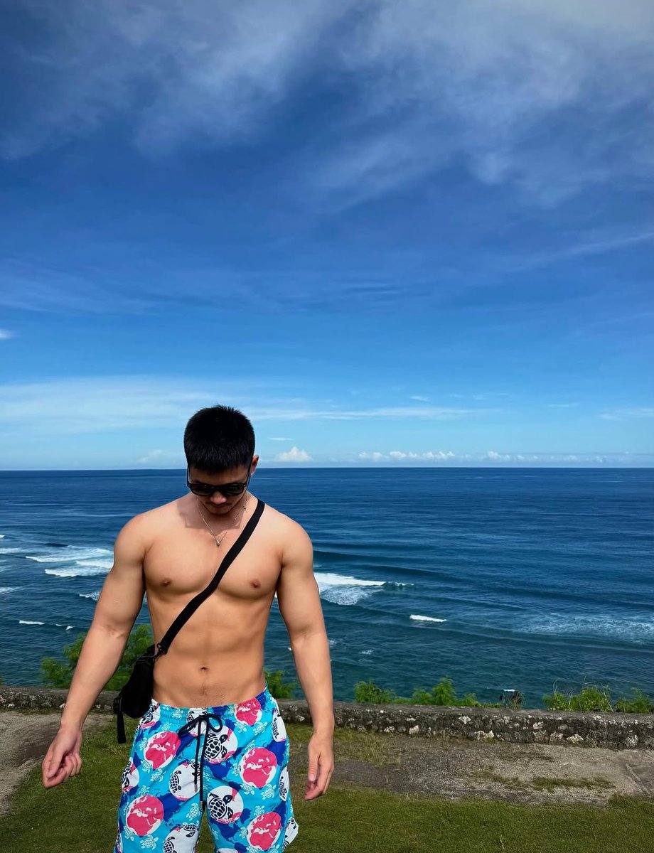 😎 (@vsatey) on Twitter photo 