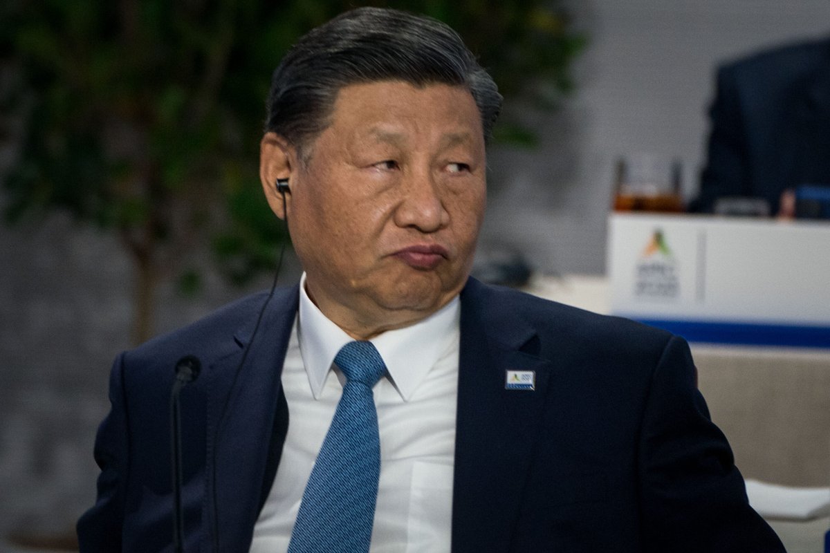 OraclePulse's tweet image. RIGHT NOW: 💥 Dow rebounds nearly 600 points, S&P 500 claws back more than half of Friday's rout as Trump softens China stance