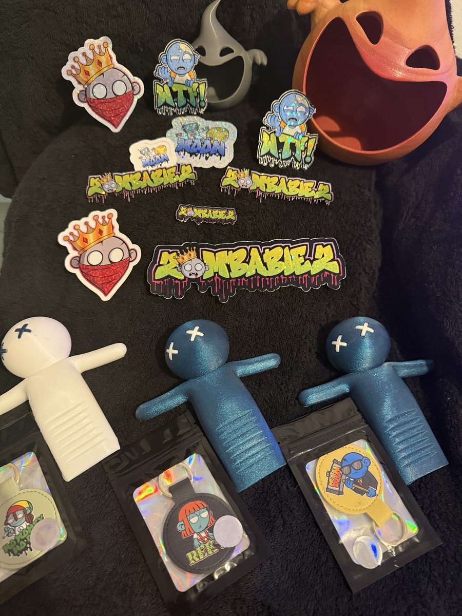 Mint day prize packs growing! 

What else should we add? 

Hats? Shirts? You tell us!