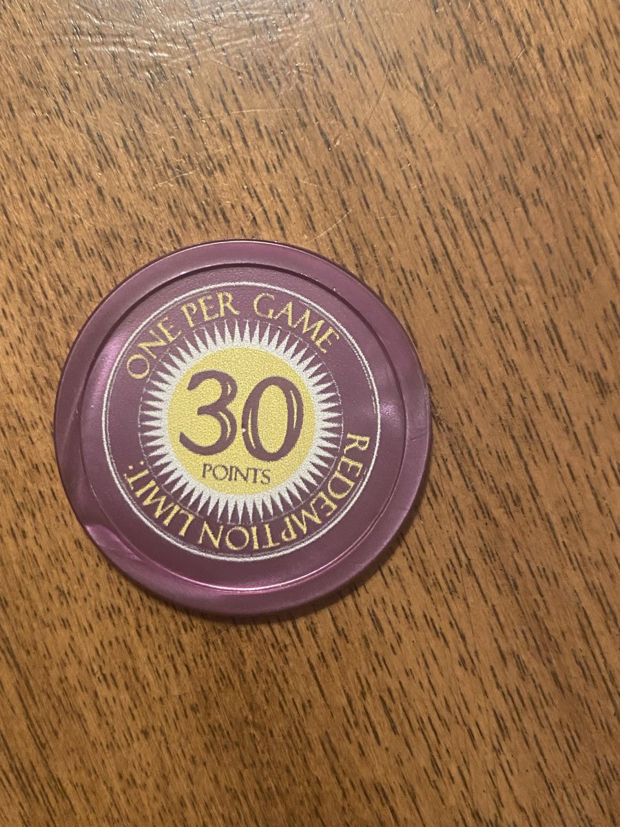 baconator19__'s tweet image. 🚨🚨SPECIAL ANNOUNCEMENT🚨🚨

EMW Esports is expanding into trivia along with smash bros

We have recruited new members benjamoney5 yabbadabbadooman and erinc1 into our trivia division after a solid 3rd place performance today