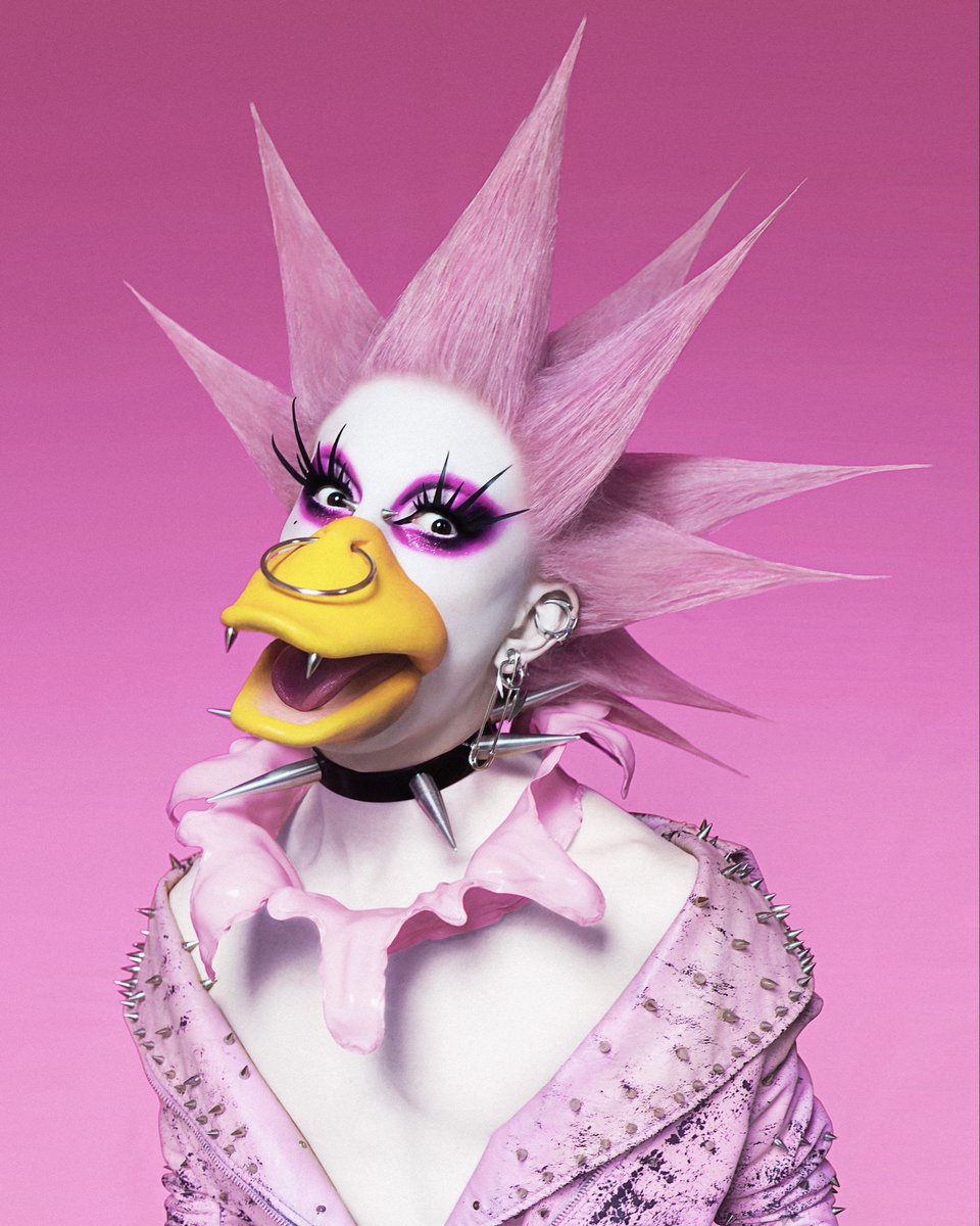 🦆💗⛓️
(photo <a href="/T4NN3RINA/">Tanner</a> )