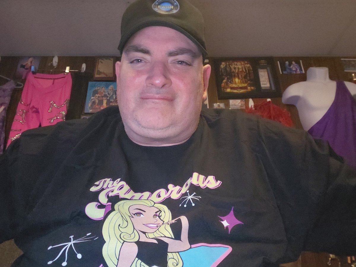 New <a href="/BlakeMonroeWWE/">blakey ♡</a> shirt has arrived!