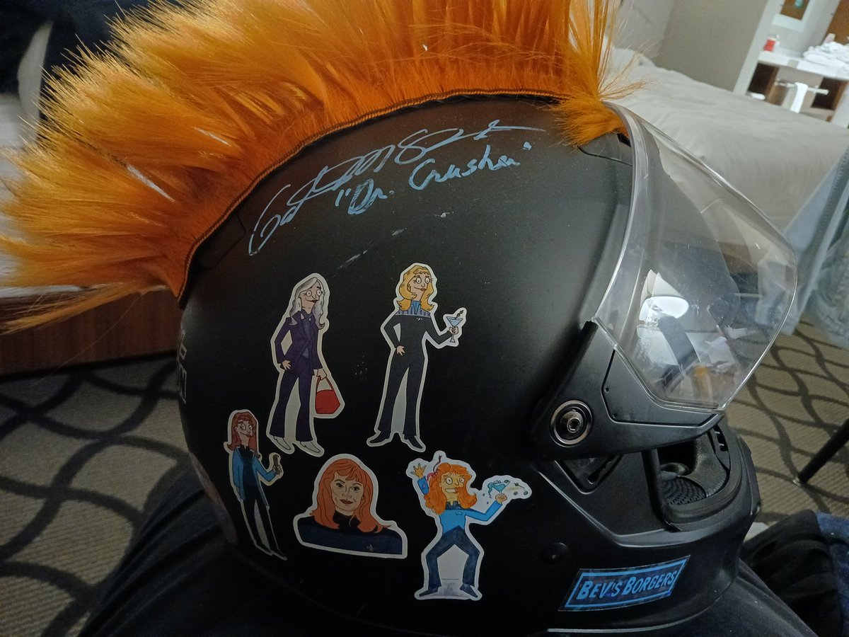 One more for #BevCrusherDay my bike "Bev" 😜 #GatesMcFadden <a href="/gates_plays/">Gates Plays</a>