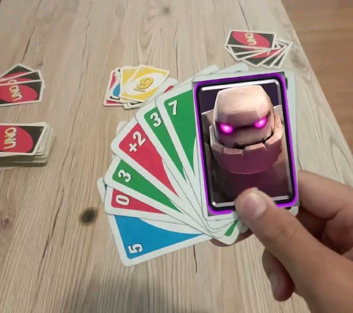 +8 y Pal lobby 

#ClashRoyale #clashroyalememes