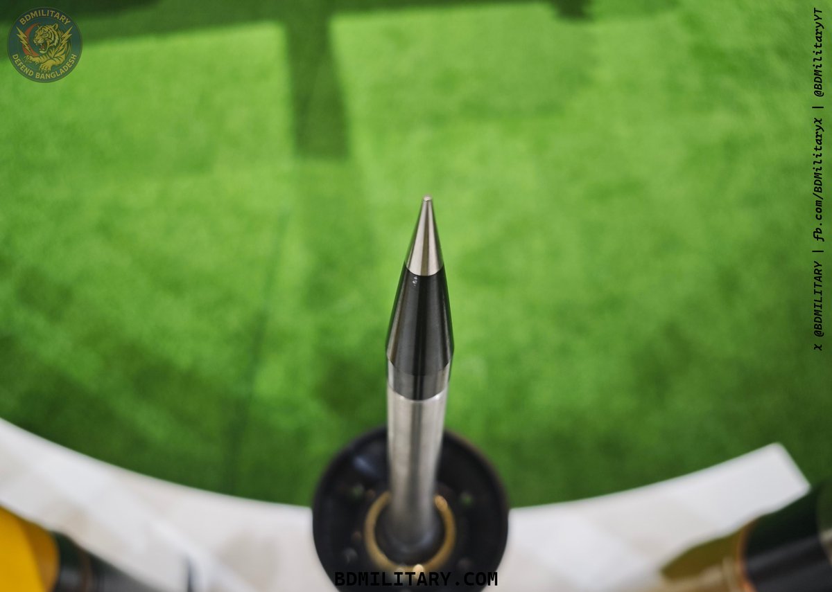 BDMILITARY's tweet image. DTW2 APFSDS round for 105mm rifled guns of the Bangladesh Army (VT-5 etc).

– Weight: 18.8kg
– Length: 1066mm
– Muzzle velocity: 1530m/s
– Capable of penetration 150mm RHA at 71° from a distance of 2000m

#BDMilitary #BangladeshArmy #Armour #Munitions #NORINCO