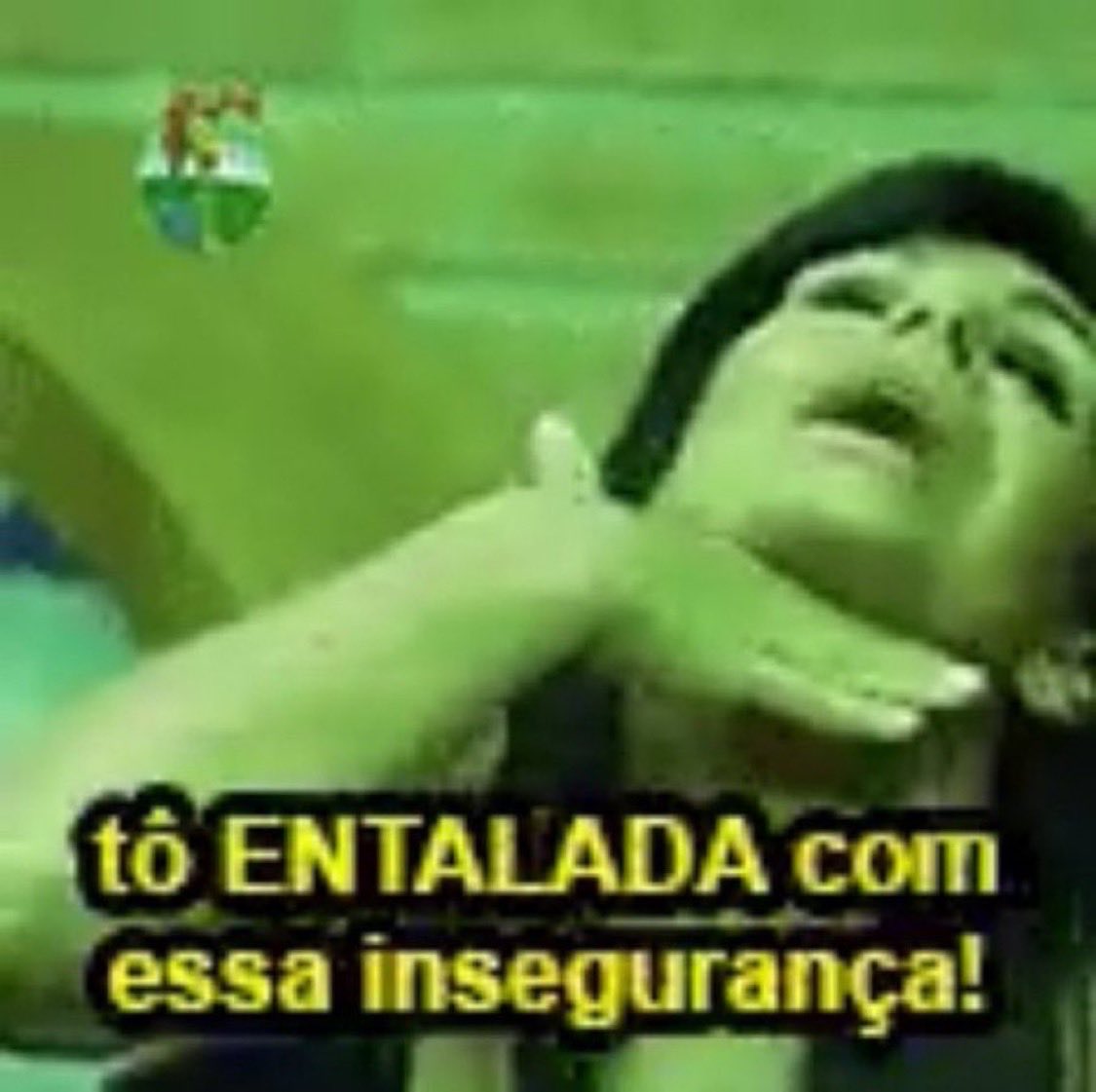 ou vocês falam que o brat não revolucionou nada ou vocês falam que tem artista querendo ser brat… os dois não dá