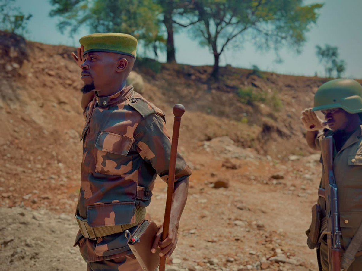 #Guerre_du_M23_dans_le_Kivu : Un nouveau mouvement d’autodéfense #Wazalendo , sous le nom de MPDP, voit le jour sous la direction du général autoproclamé #Pascal_Biriho, alias #Makanika .

La cérémonie s’est tenue à Rugenge, en présence de leaders #Wazalendo et du président