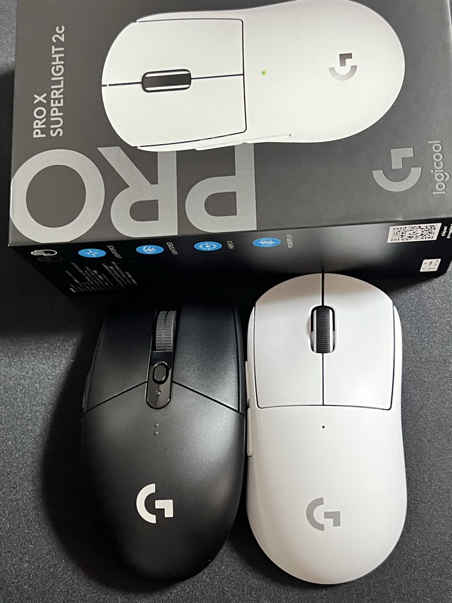 alpaca_nanda's tweet image. くんくんさんがオススメしてたマウス
本日到着🐸
横幅狭くて手のひらにぴたっと収まって
高さも良い感じ(๑˃̵ᴗ˂̵)白色可愛い🤍
軽いマウス初めてだから
今夜apexするの楽しみ！
黒のG304くんは仕事用にしよっ。

#Logicool
#PROXSUPERLIGHT2c
#SUPERLIGHT2c
