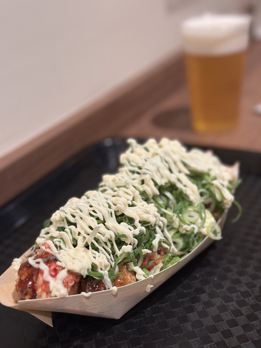 one1sm's tweet image. 昨日記憶飛ばすくらい飲んでたわ