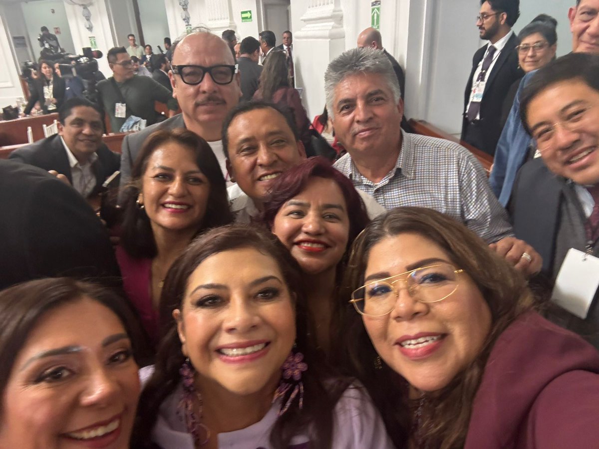 Estuvimos en el Congreso de la CDMX para escuchar el que fue un sustancioso Informe de la Jefa de Gobierno <a href="/ClaraBrugadaM/">Clara Brugada Molina</a>.
    Un ejercicio que abarcó todos los ámbitos que interesan a los ciudadanos. Gran gestión. Felicitaciones querida Clara.