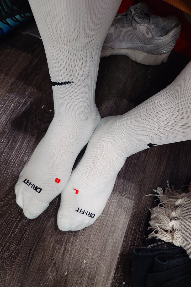 CurwenSimon's tweet photo. #ootd #nike #airmaxbw over white #nike #drifit #socks
•
•
•
#nikebw #airmax #nikeairmax91 #nikeairmaxbw #airmax91 https://t.co/scd7pe2jdG