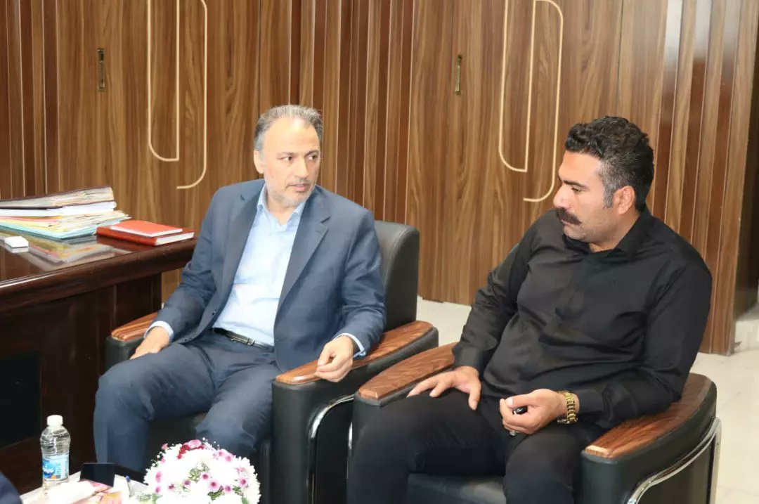 در راستای سیاست‌های #دولت_مردمی، نخستین #ملاقات_عمومی مدیرکل میراث‌فرهنگی خراسان شمالی با تاکید بر شفاف‌سازی فرایندها، پاسخ‌گویی دقیق و پیگیری مؤثر مطالبات مردم برگزار شد.
📅 این دیدارها دوشنبه‌ هر هفته با هماهنگی قبلی در دفتر مدیرکل انجام می‌شود. #گردشگری #خراسان_شمالی