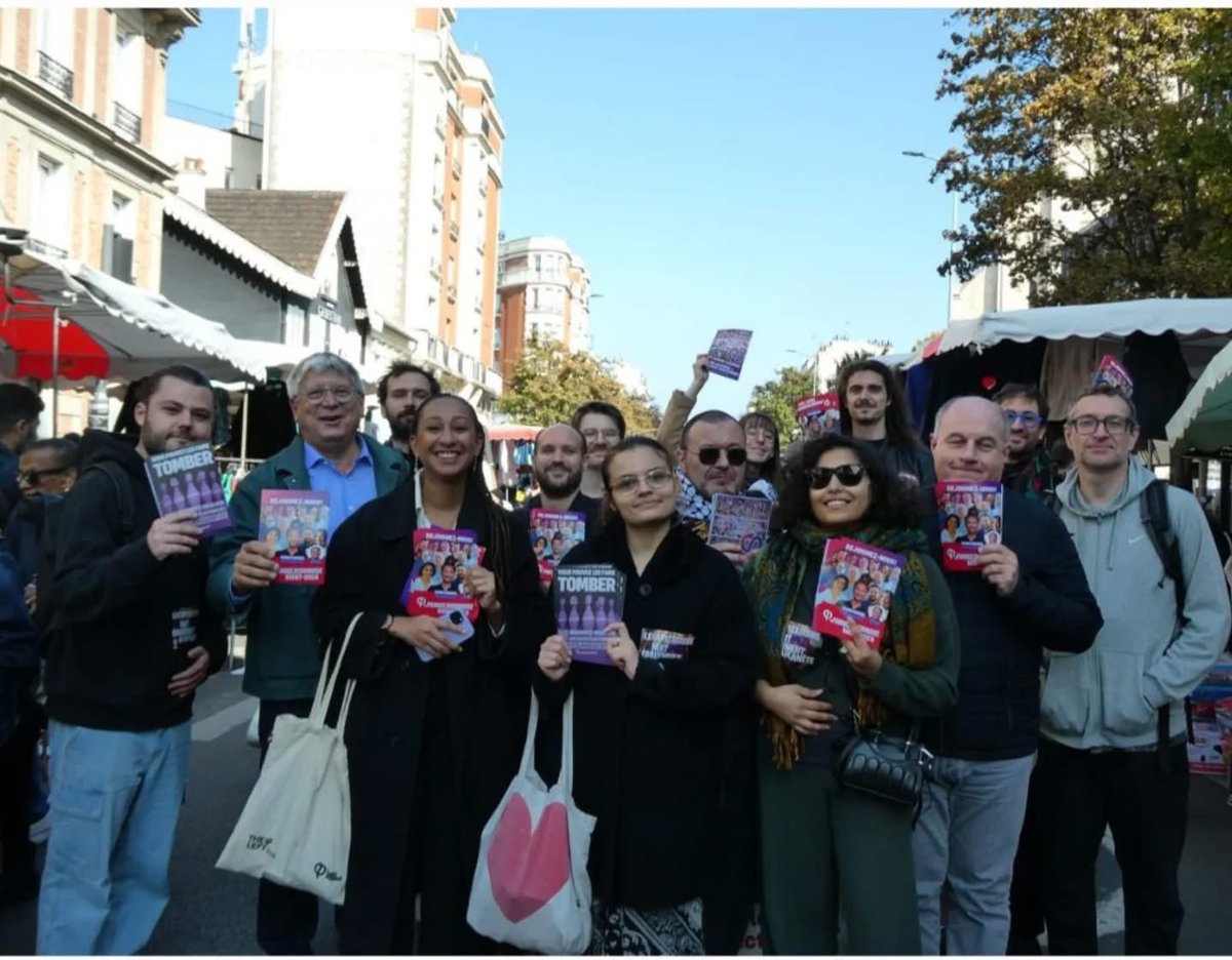 LFIsaintouen's tweet image. ✊️Beau week-end de mobilisation pour les insoumis-es de la ville aux marchés du Landy et Ottino ! 

⚠️Les militant-es ont échangé avec les habitant-es pour rappeler l&apos;importance de s&apos;inscrire sur les listes électorales

➡️ Pour rejoindre nos actions rdv sur le lien en bio !