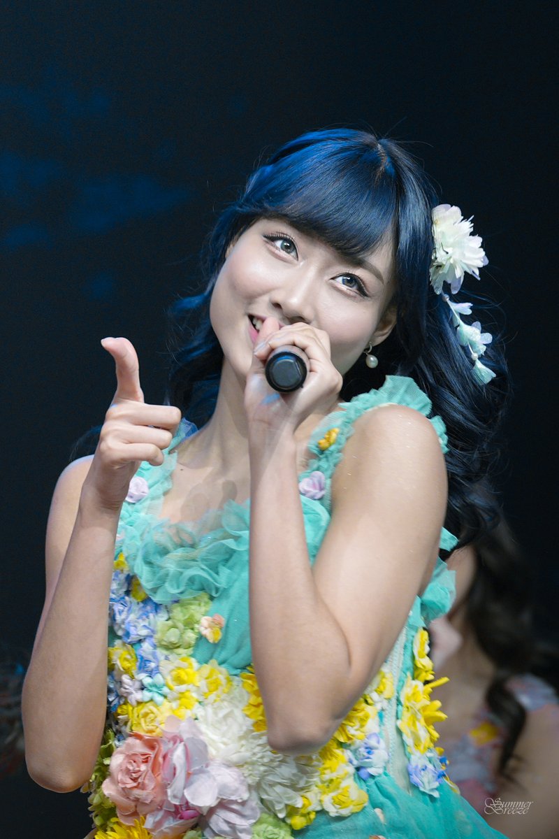Selalu Cantik

<a href="/A_MutheJKT48/">Mutiara Azzahra</a>
