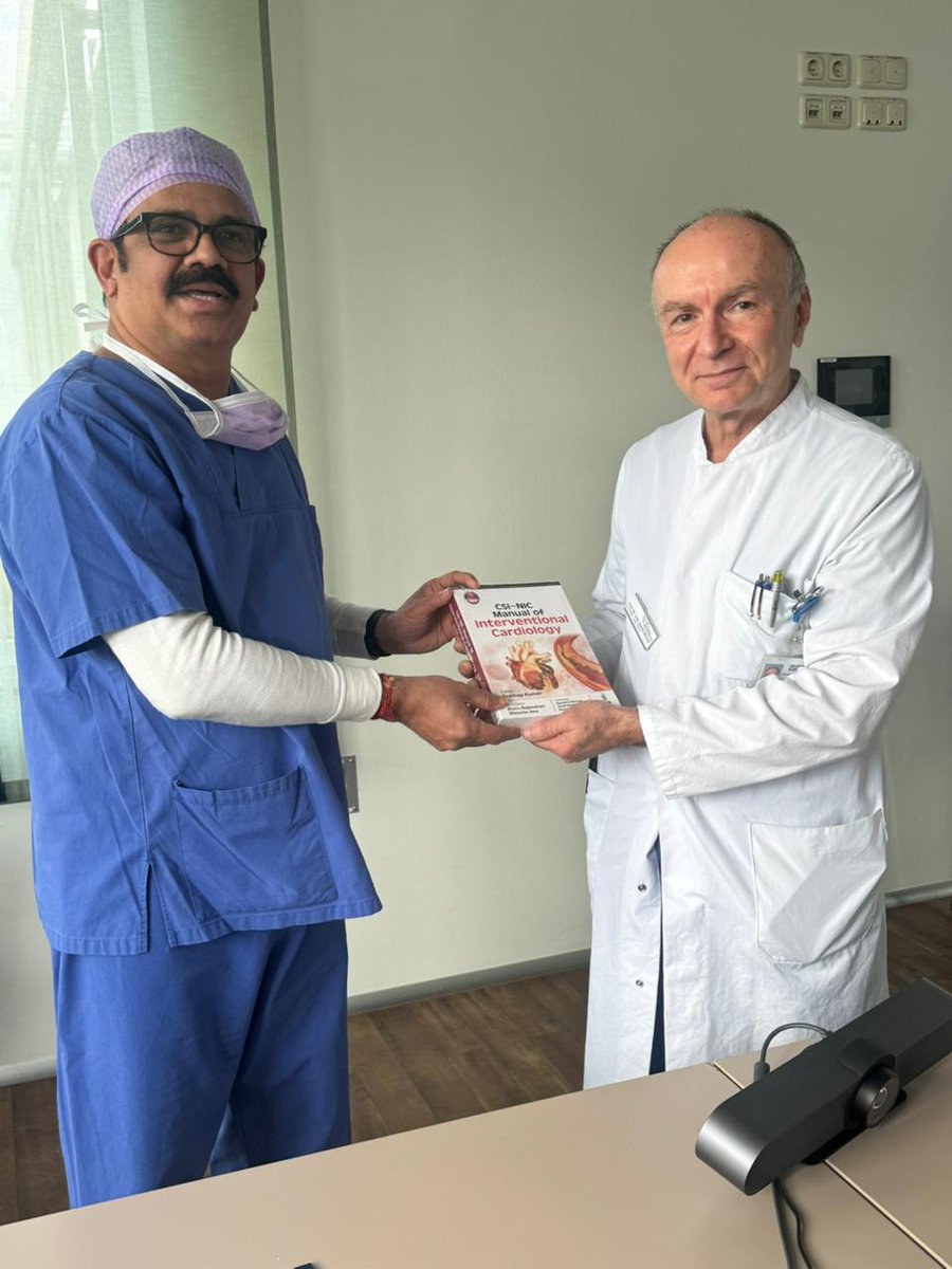 drprathapkumarn's tweet photo. Feeling happy and fulfilled after concluding another successful CTO training under ICRTF at the University Heart Center, Frankfurt, with Prof. Gerald Werner.
7 CTO cases (3 retrograde), great learning, and interactive sessions with amazing colleagues.
Grateful for the support!🙏 https://t.co/x5C7yTK9H8
