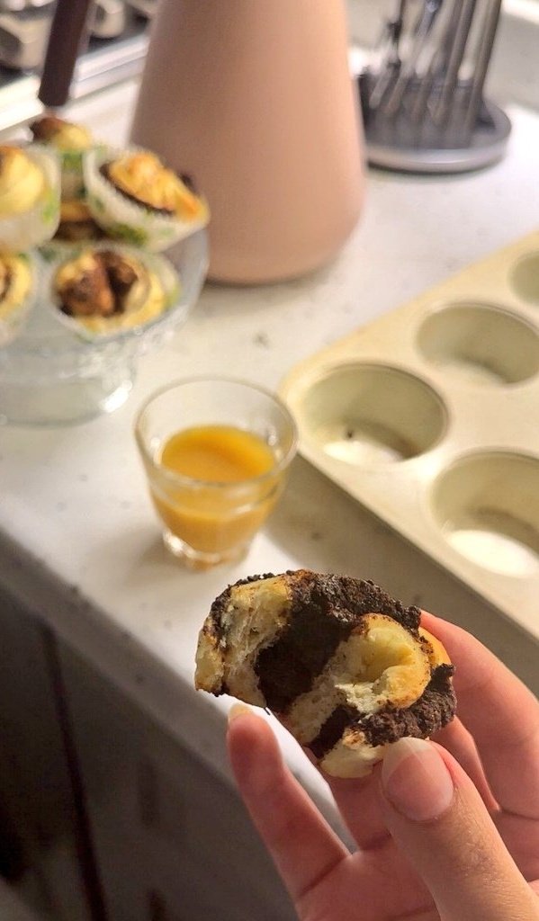 itzsamia_'s tweet image. Homemade and heart-made ♥️
Creamy,dreamy,and totally mine😌✨🧁