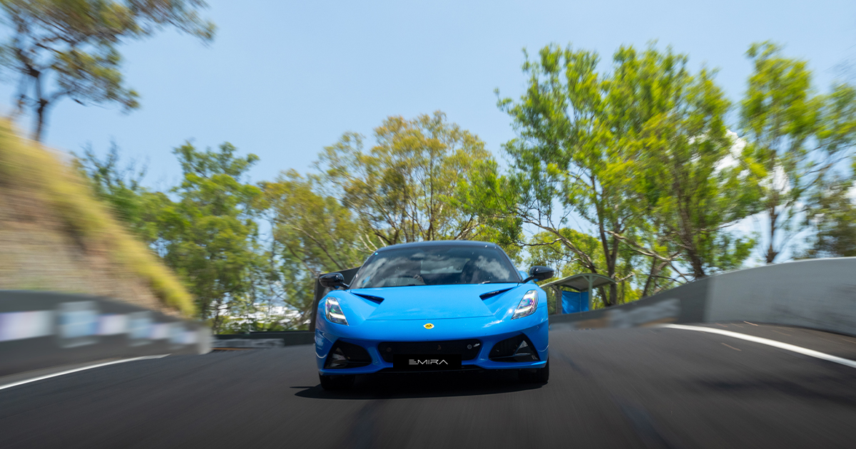 lotuscars_qatar's tweet image. Zero distractions. Maximum connection.
It’s for the drivers.
#lotus #emira #forthedrivers