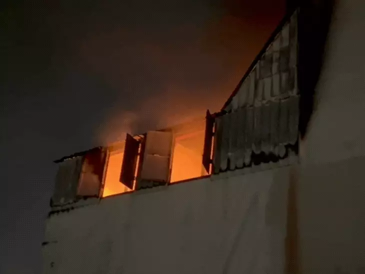 Fire at Commercial Complex in Rajkot: One Killed, Another Injured