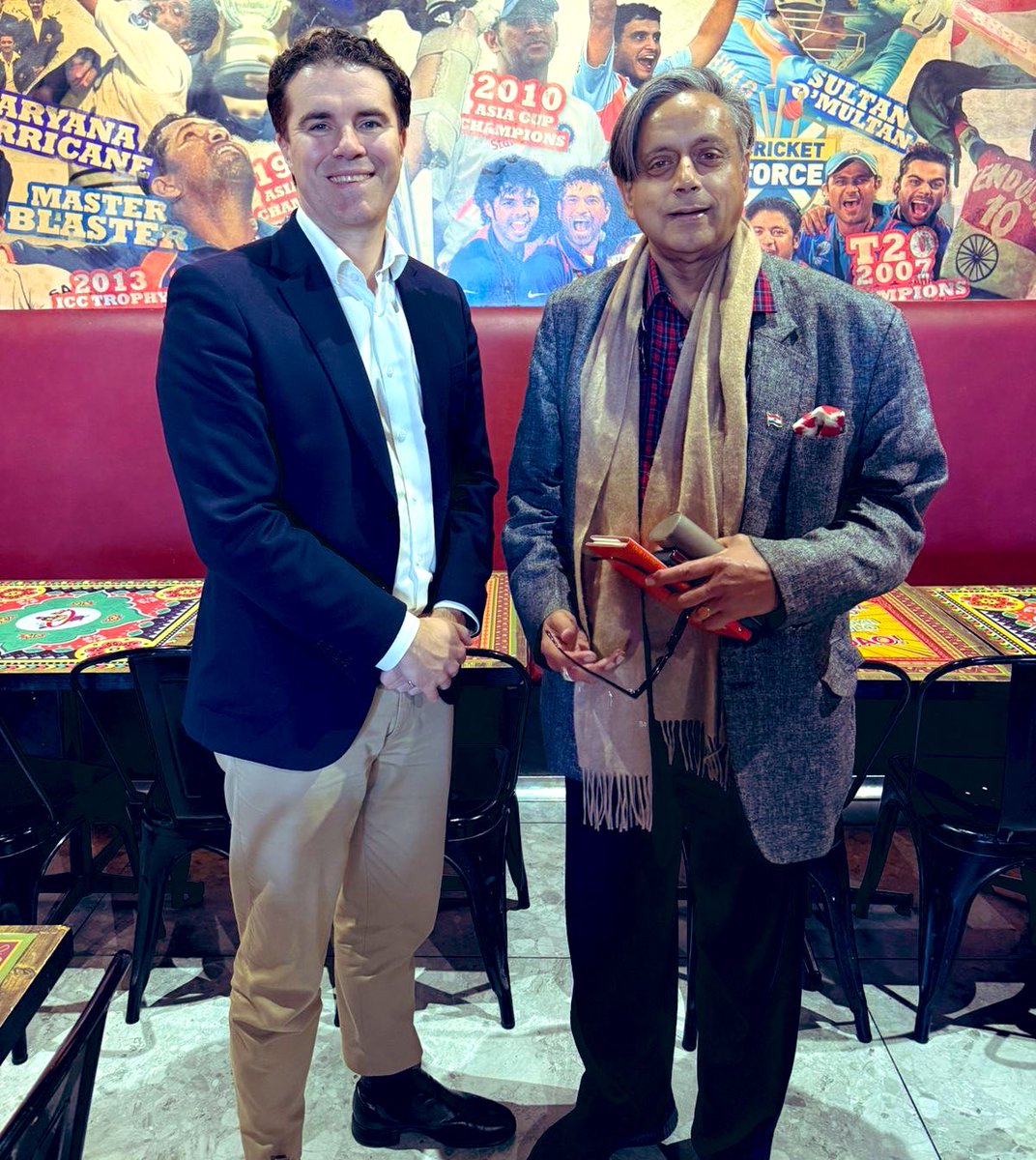 Shashi Tharoor tweet media