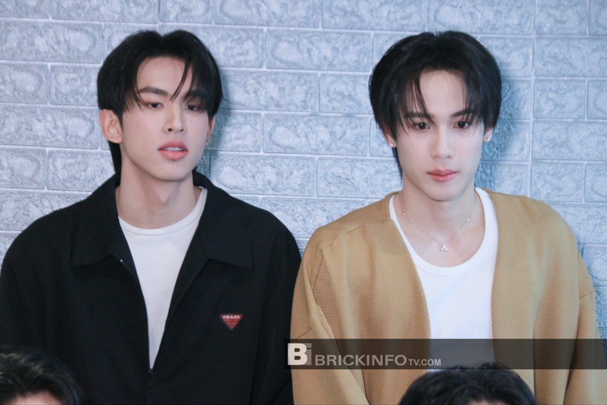 BrickinfoReport's tweet image. บรรยากาศสัมภาษณ์ "เซิร์ฟ-จาว่า" โปรโมทซีรีส์ "ไหนใครว่าพวกมันไม่ถูกกัน Head 2 Head"
HEAD 2 HEAD PRESS TOUR
#H2Hseries #swensurf #javabh #surfjava #เซิร์ฟจาว่า #Brickinfo