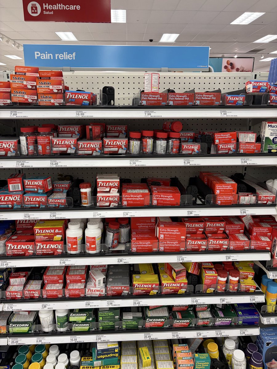 backslashvarphi's tweet image. there’s some optimization problem here where if i take too little i’m not autistic enough so im ngmi. but if i take too much i just overdose and fucking die