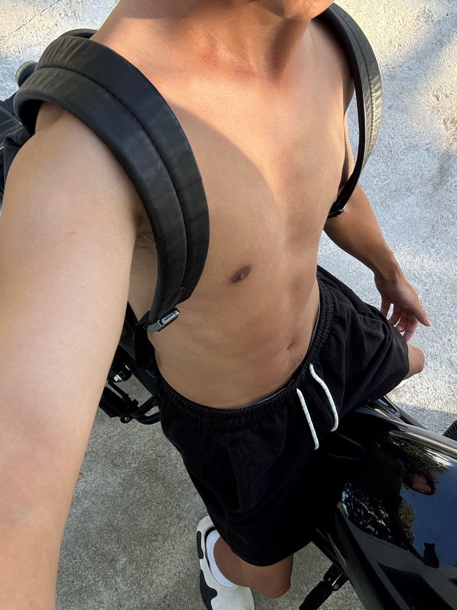 二氧化咩 tweet media