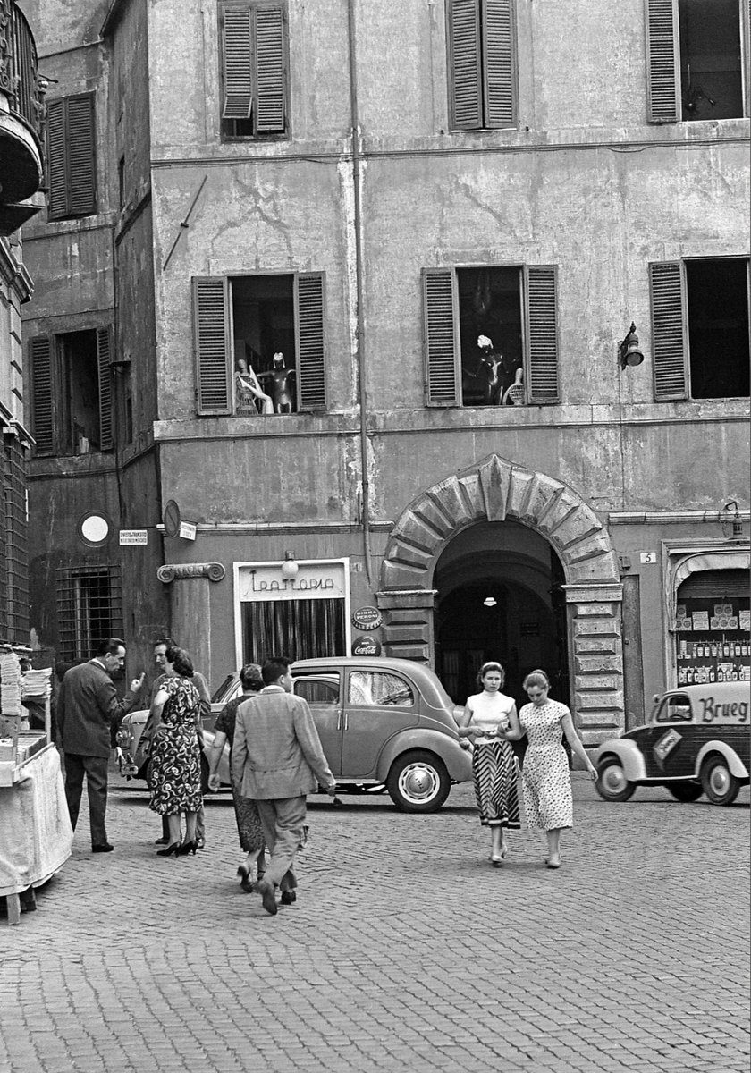 GiulietteR48567's tweet image. "Mi spiego bene ?", Roma, 1962 - Fabrizio La Torre