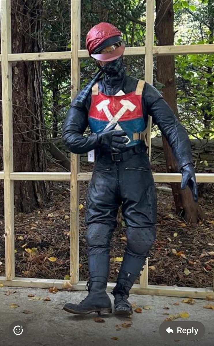 Spotted at Speedway tweet media