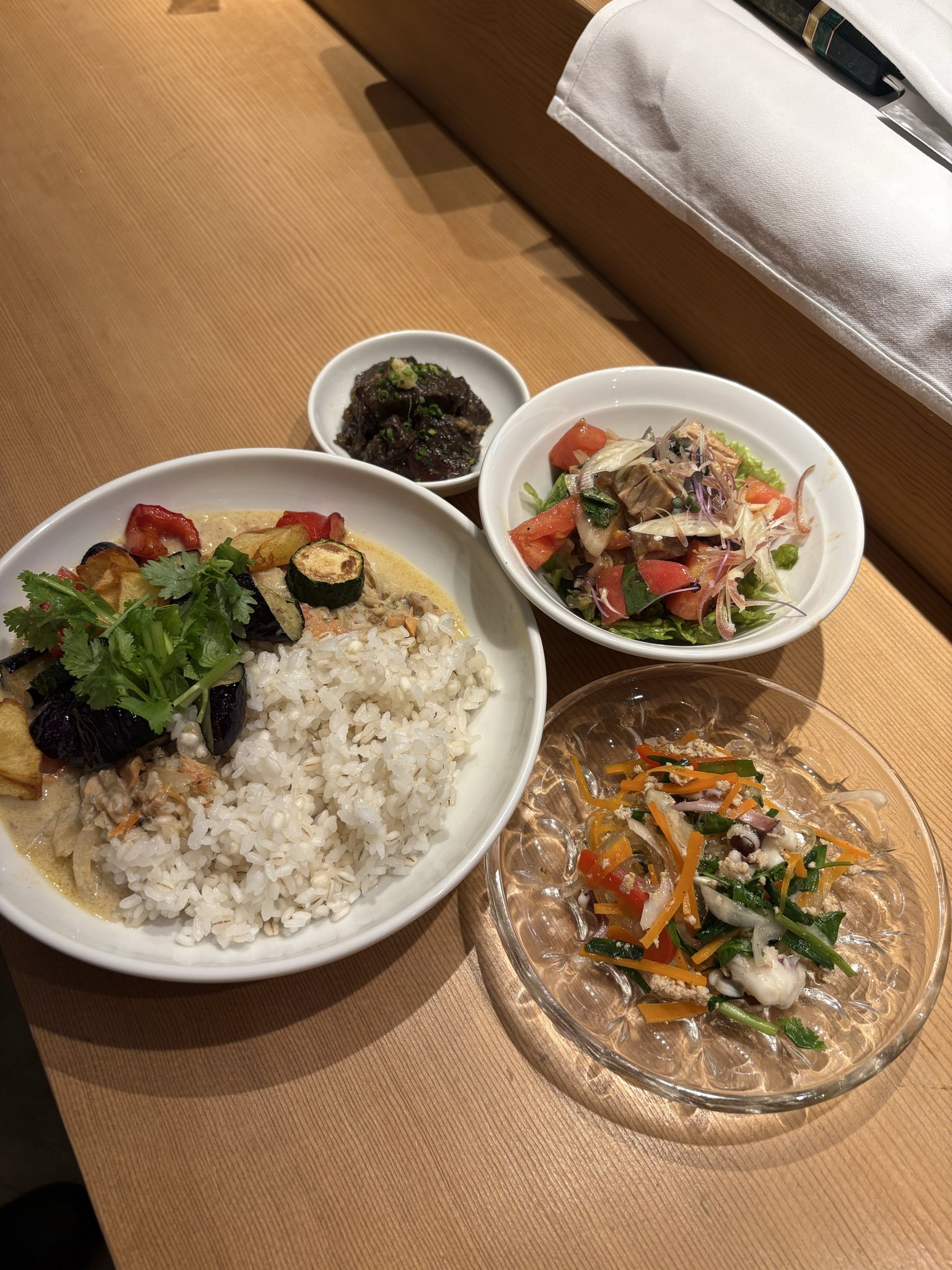 mamigoページ MZ73-LM1 (Rev. 3.x) - GIGABYTE Japan