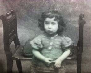 14 October 1935 | A French Jewish girl, Simone Gelbert, was born in Paris.

In July 1942 she was deported to #Auschwitz and murdered in a gas chamber.