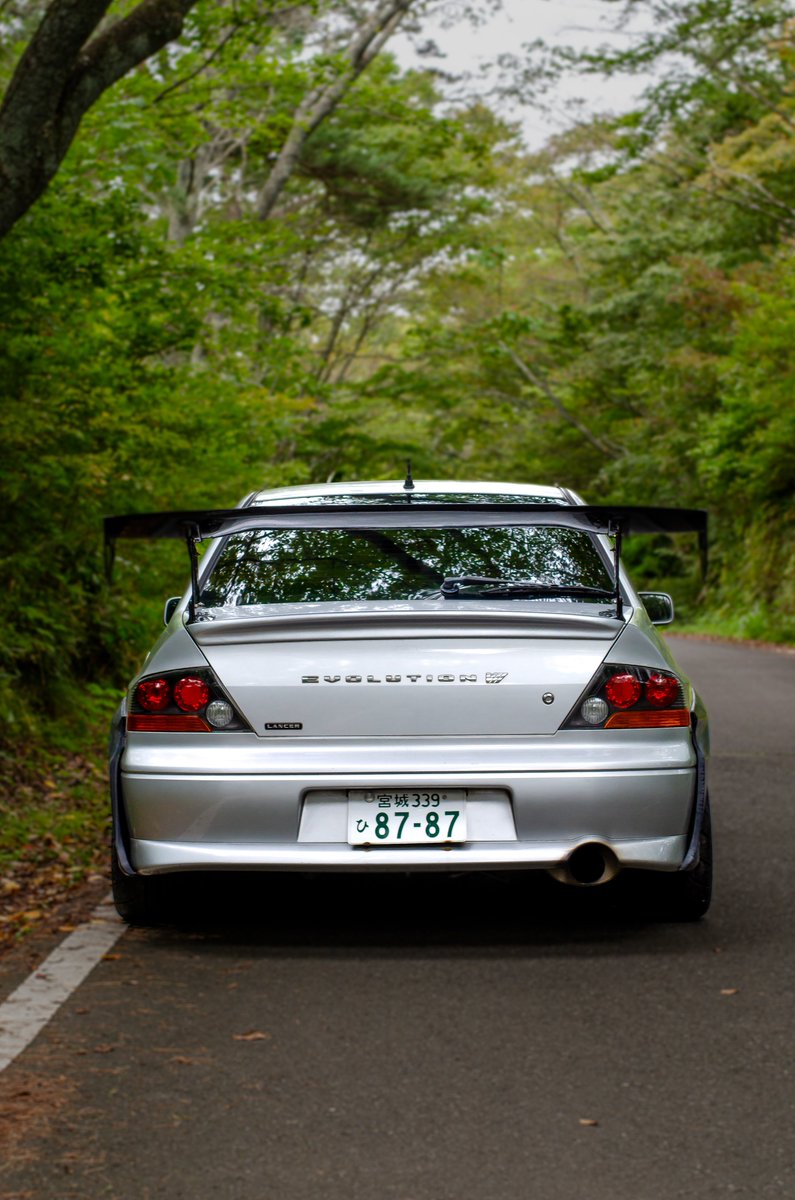 ハネとトランクスポイラーが生えました！
SS CRAFT 1690mm