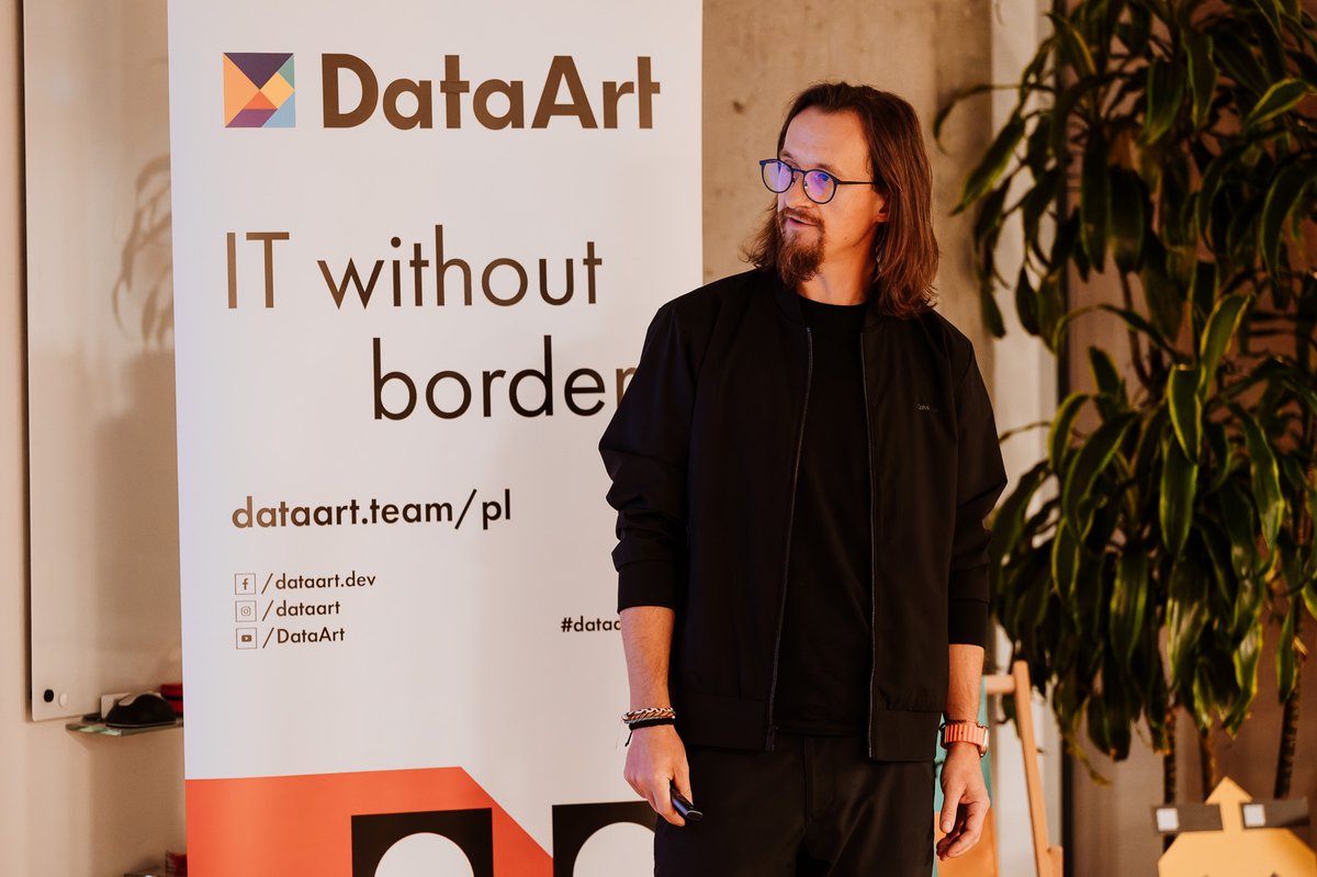 mrdoro's tweet photo. 🎉 What an incredible evening at AWS User Group Warsaw!

Huge thanks to everyone who joined us last night! The energy, insights, and conversations were absolutely amazing.

Special shoutout to our partner @DataArt  for hosting and great pictures 🙏 https://t.co/LrWehXY1i2