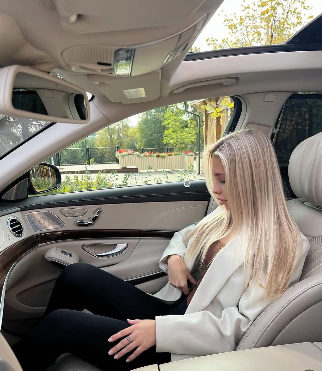 WAGMI - We all gonna make it

AYSWAGMI - Are you sure we all gonna make it? 

Add this new word to your list🥲