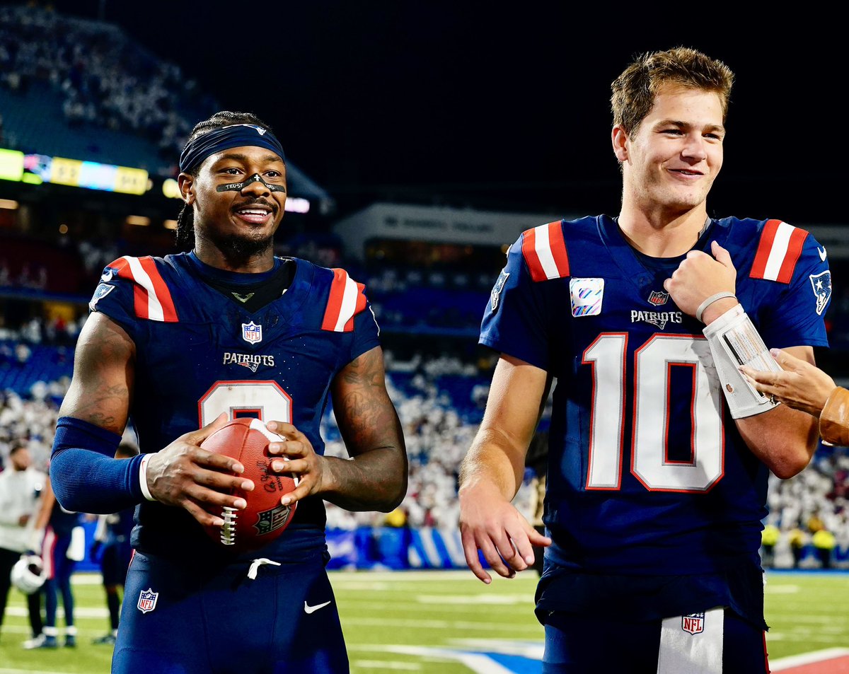 The Patriots are in 1st Place in the AFC East after 6 weeks for the first time since 2019