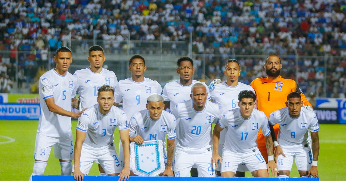 Celebramos el triunfo de nuestra selección. Felicidades!🌺
