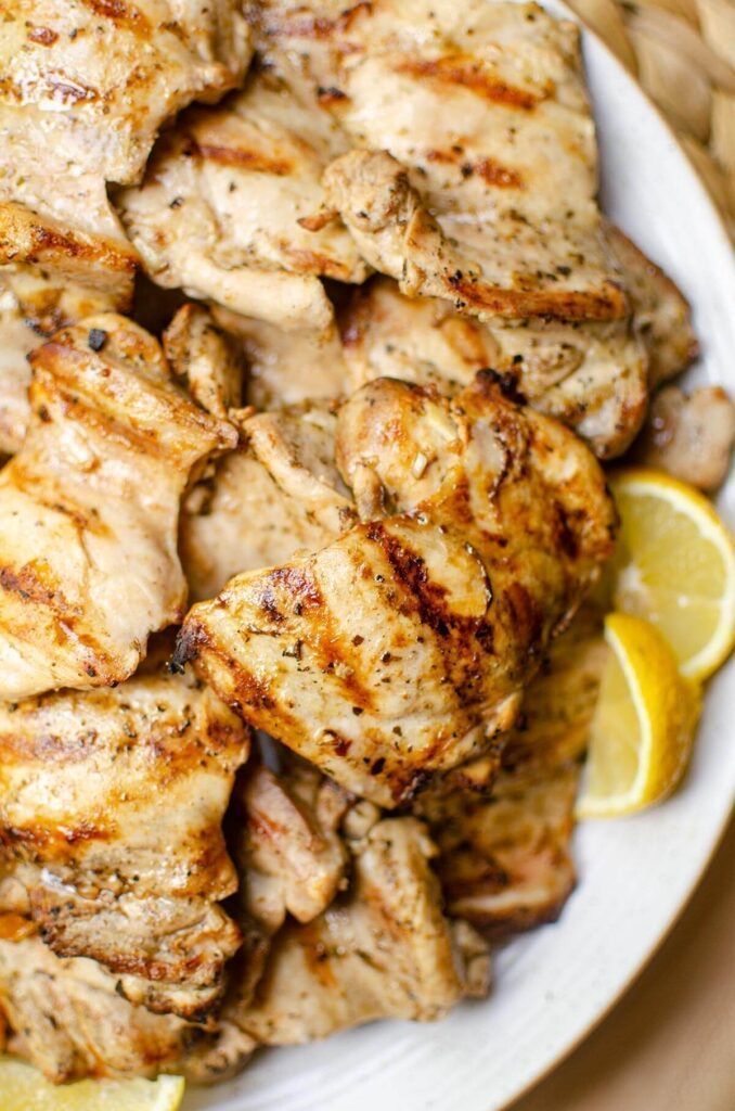 Greek chicken recipe!

Authentic recipe calls for chicken, olive oil, garlic, oregano and lemon.

RECIPE: buff.ly/2q6BUqr
#Recipe #chicken